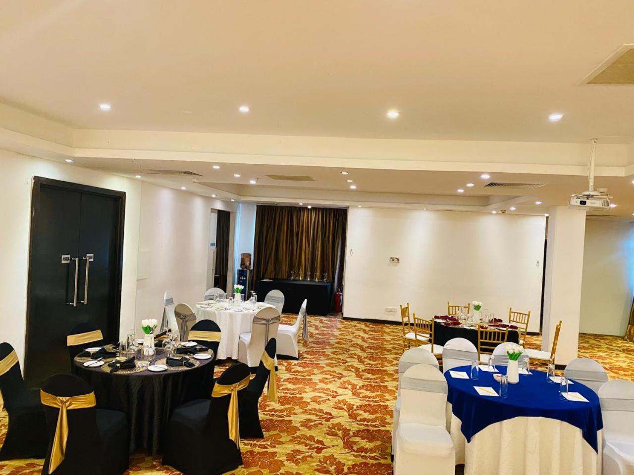 Western Elyon 4* Colombo