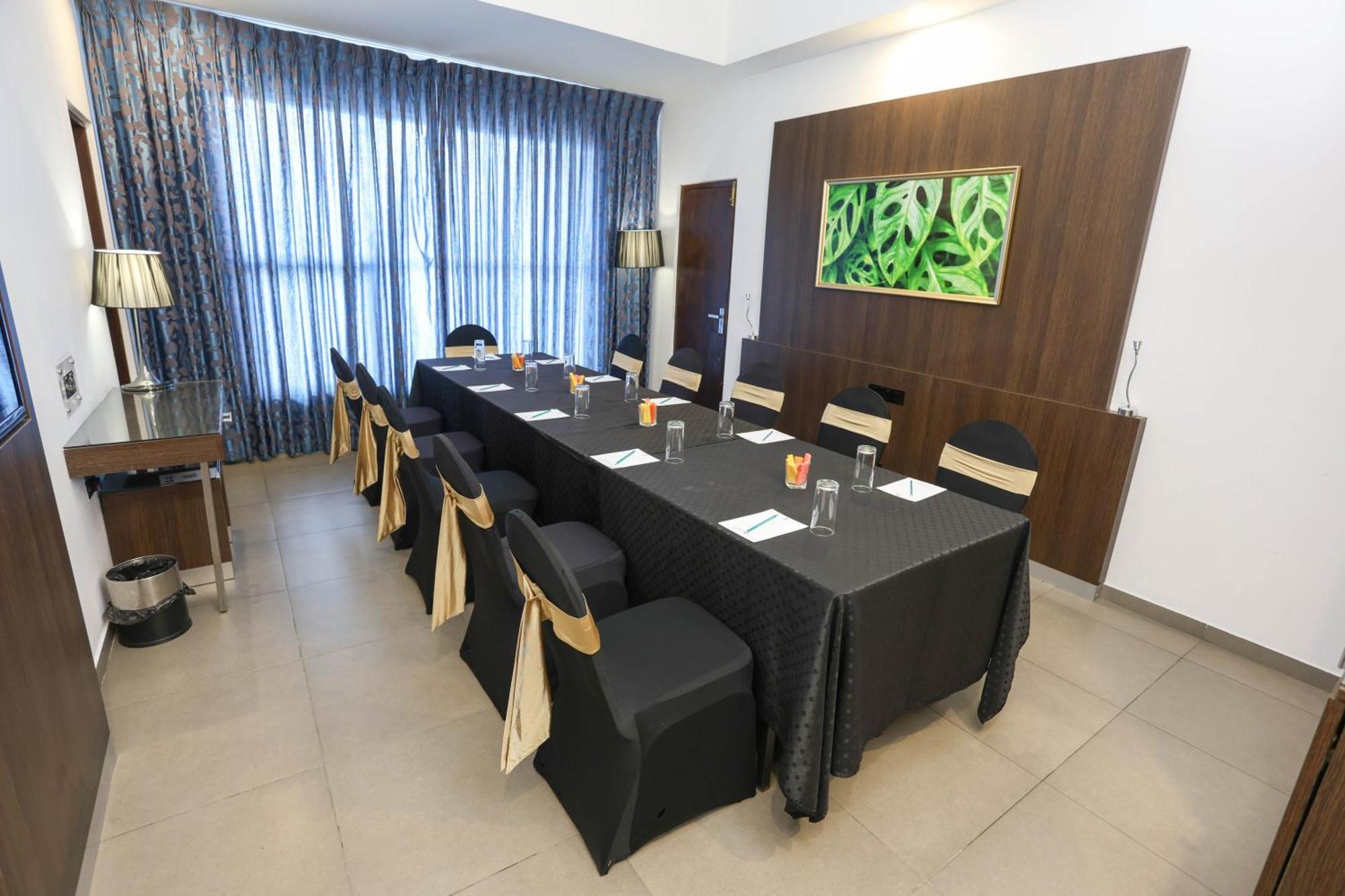 Western Elyon Hotel