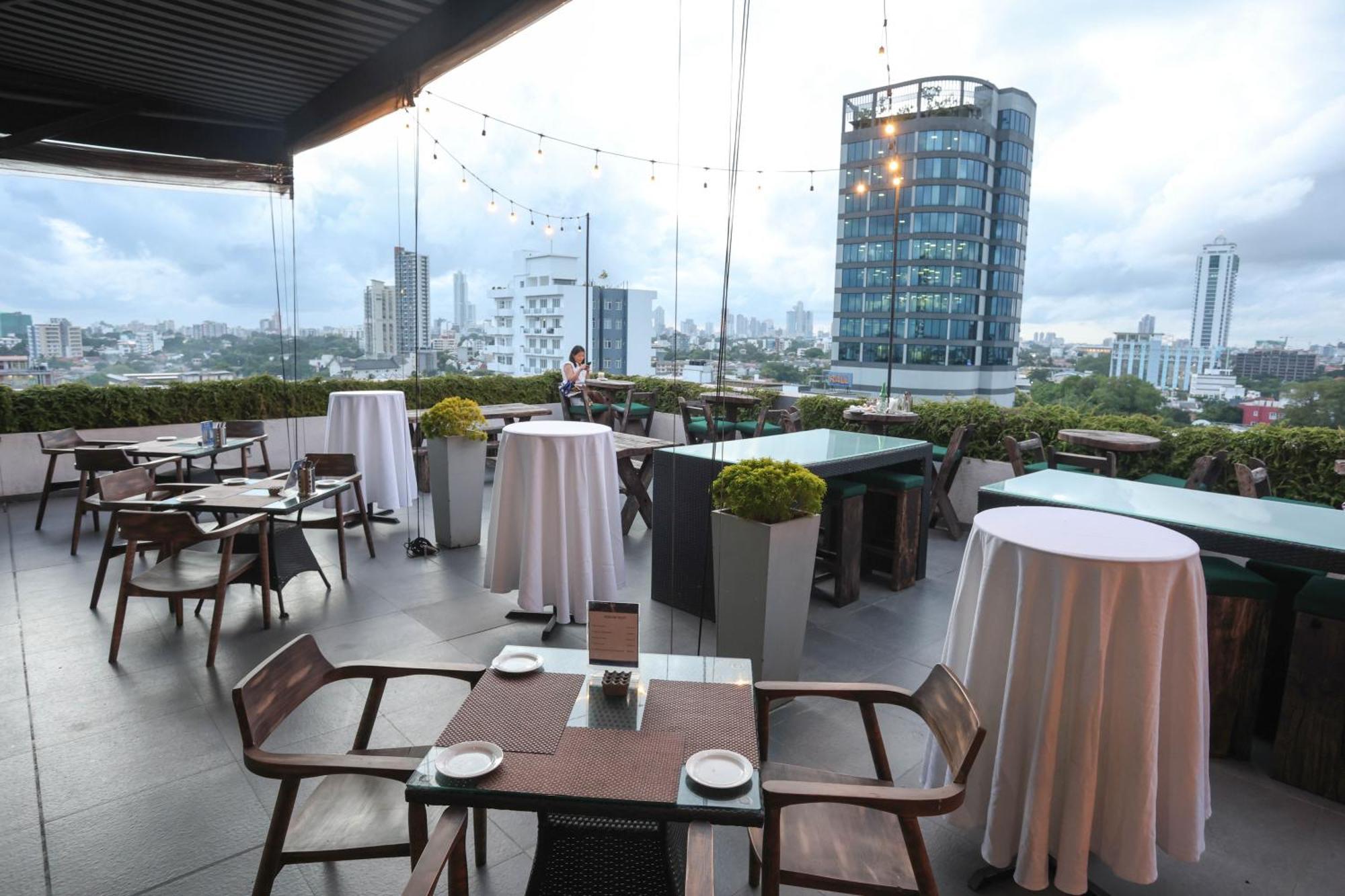 Western Elyon 4* Colombo